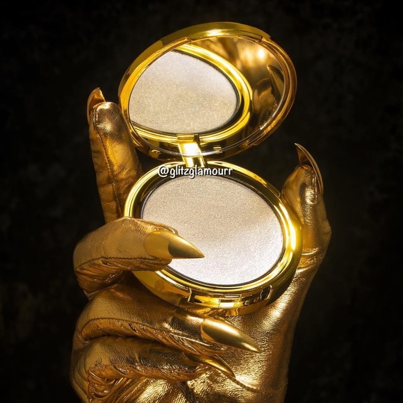 🌟Kat Von D 10-Year Anniversary Metal Crush Extreme Highlighter🌟